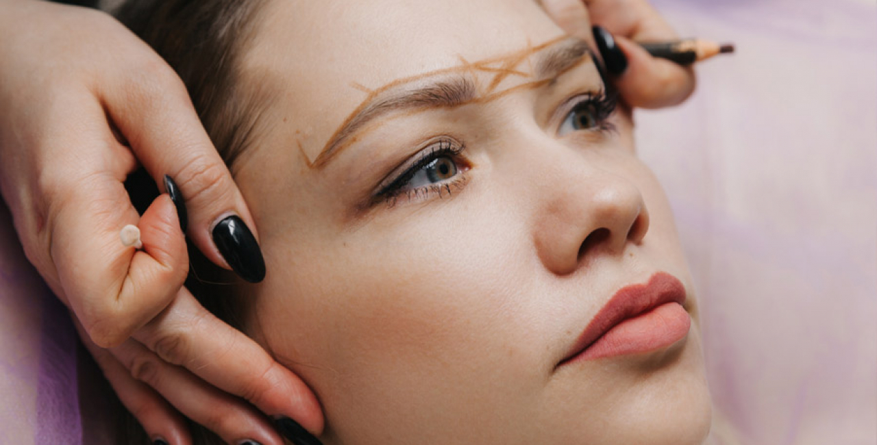 Microblading bei Visage Cosmetic